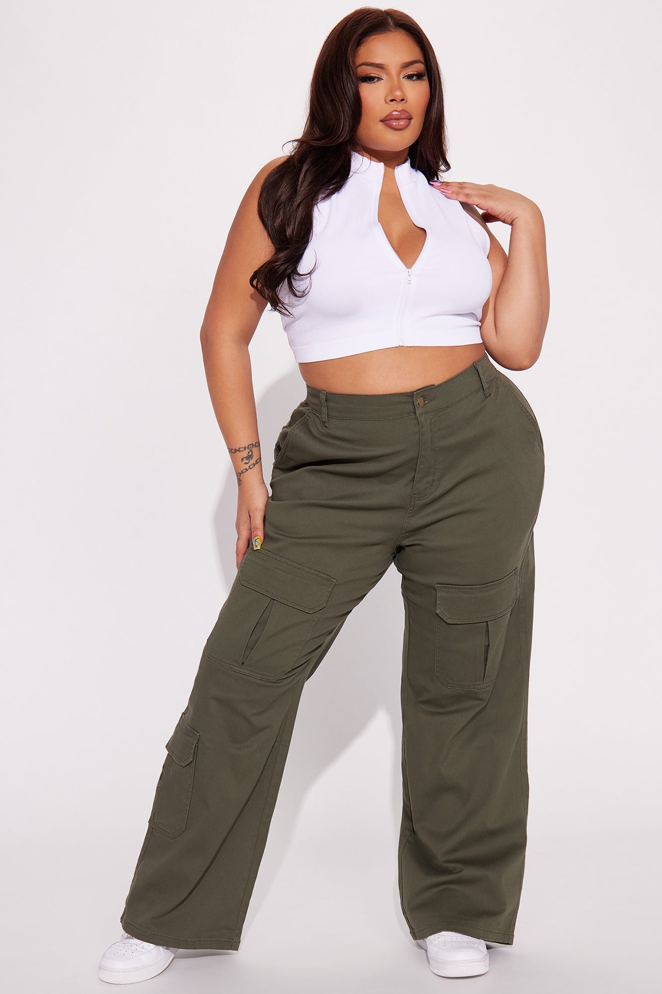 Out Of My Lane Cargo Pant - Olive