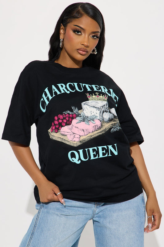 Charcuterie Queen Washed Boxy Tee - Black