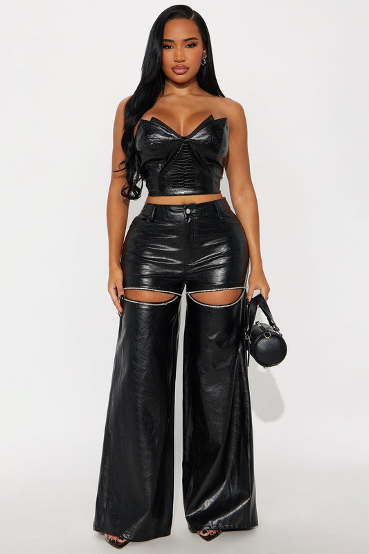 What You've Been Wanting Wide Leg Faux Leather Pant 33″ - Black