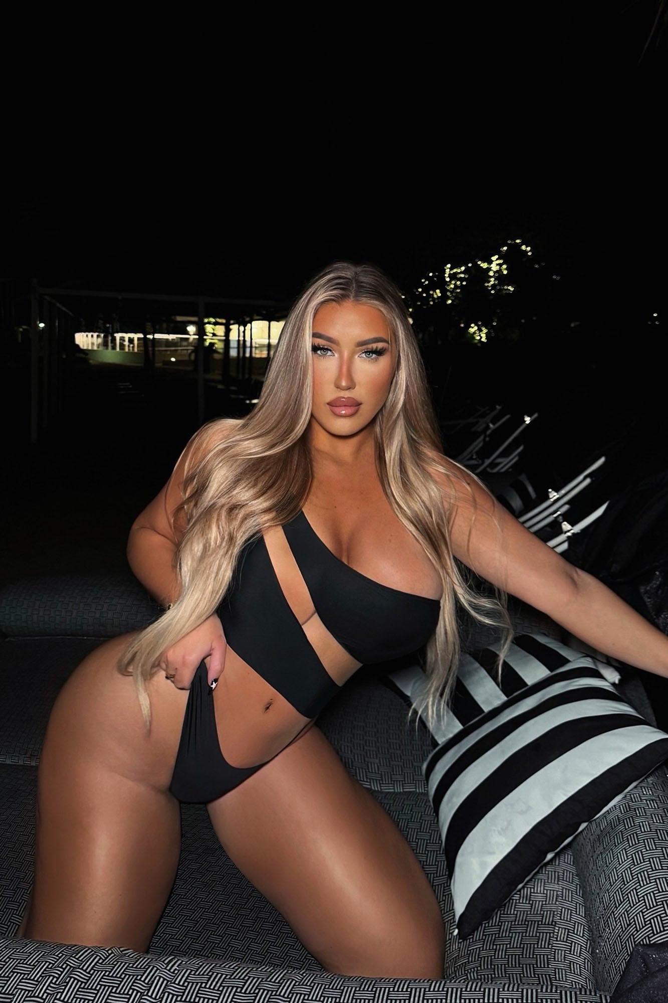 Island Hideout Cutout Mesh One Piece Swimsuit - Black